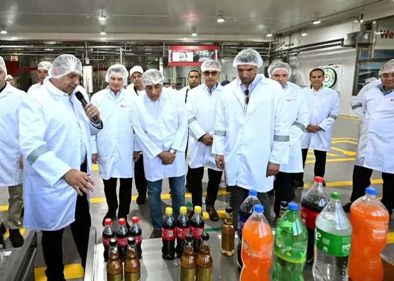 رئيس الوزراء يفتتح خط إنتاج جديد لـ”كوكاكولا هيلينك مصر” بالإسكندرية