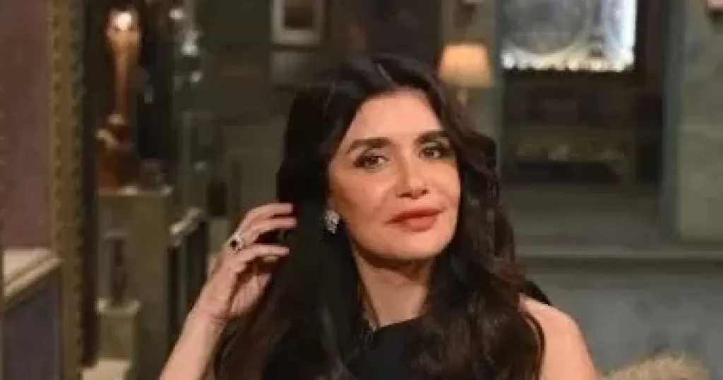 غادة عادل عن تجربة الفيلر: «أوحش حاجة في الدنيا.. بوظ لي حياتي»