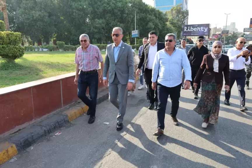 ​محافظ الجيزة يتابع صيانة وتطوير مطلع كوبري أكتوبر بالدقي