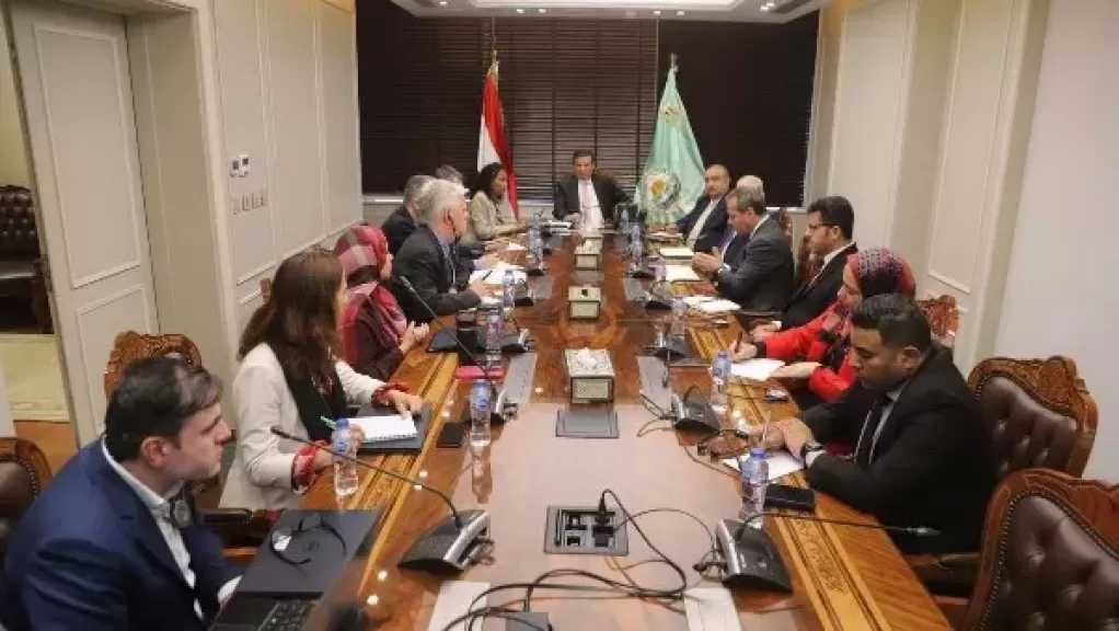 وزير الزراعة يبحث مع البنك الدولي إطلاق مبادرتي ”أجري كونيكت” و”القرية المنتجة”