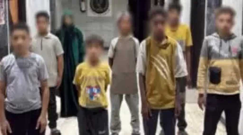 الداخلية تضبط 10 متهمين باستغلال الأطفال في أعمال التسول بالجيزة