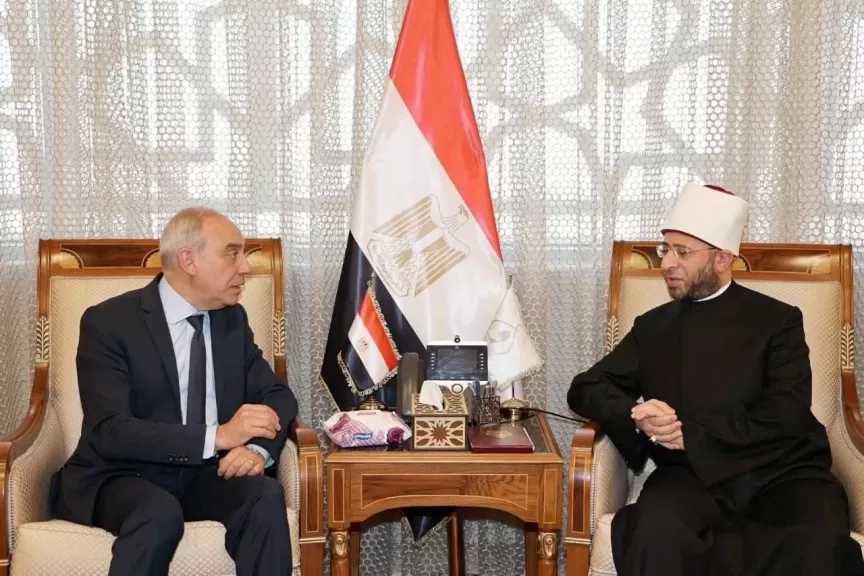 وزير الأوقاف يستقبل رئيس الهيئة العامة للاستعلامات