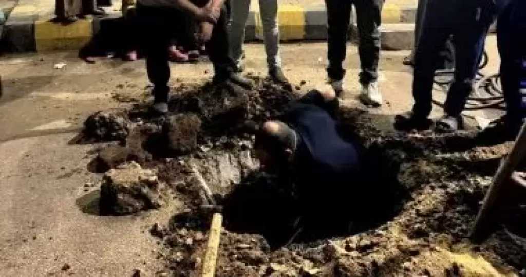 تحويلات مرورية لتنفيذ أعمال إصلاح هبوط أرضى بمحور عبدالحميد بدوى