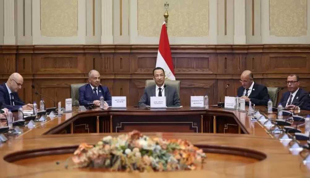 وزير الاتصالات أمام لجنة الدفاع والأمن القومي بمجلس الشيوخ: يؤكد على أهمية توظيف تقنيات الذكاء الاصطناعي في مجال الأمن السيبراني