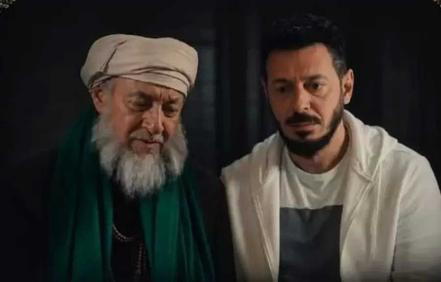 مصطفى شعبان عن عبد العزيز مخيون: صاحب مسيرة فنية ثرية