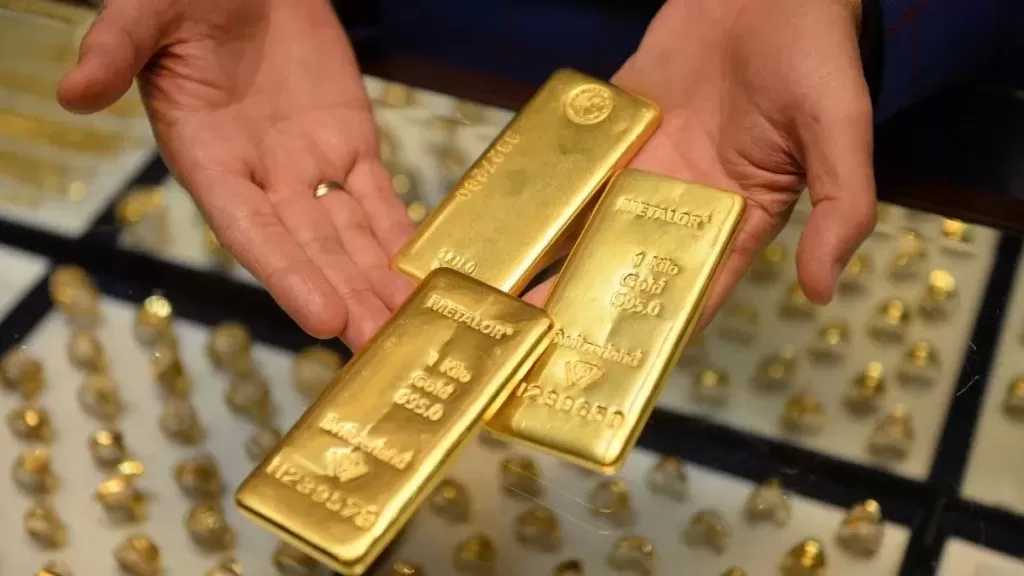 شعبة الذهب: الأوقية ارتفعت 200 دولار بعد إعلان ترامب.. و6 أشهر في 2026 ستشهد تغيرات