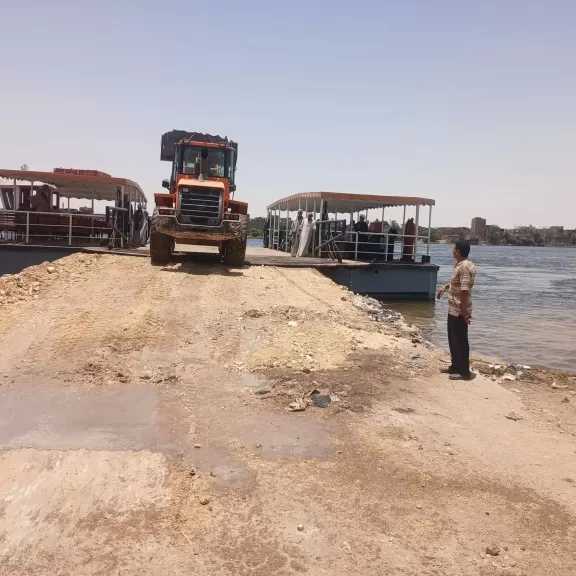 محافظ أسيوط: تطوير المرسى الشرقي لعبارة مجريس بصدفا لتسهيل حركة المواطنين