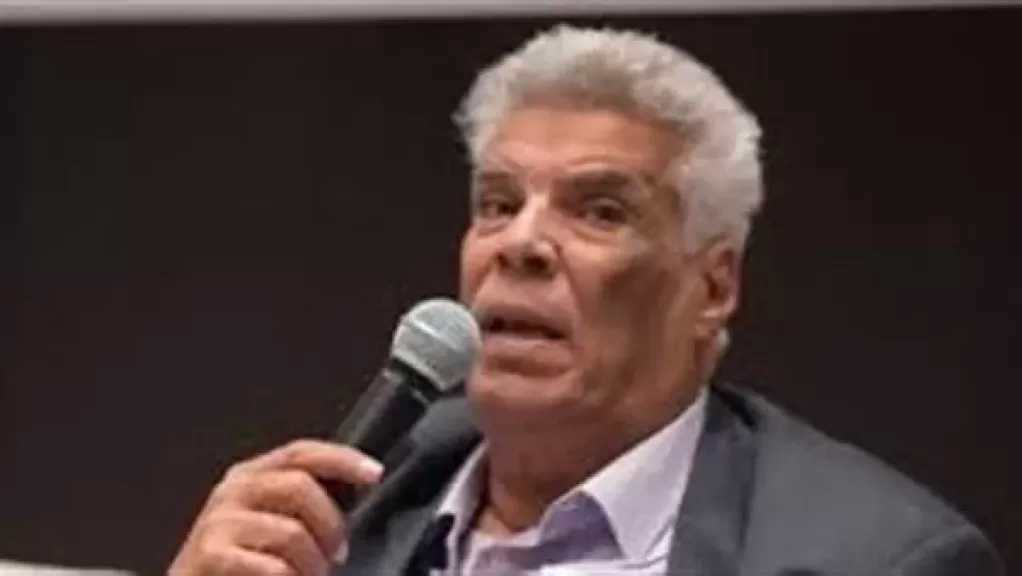 إبراهيم عبدالمجيد: الذكاء الاصطناعي بارع في توفير المعلومات لكن تحويلها لعمل فني يبقى مرهونا بموهبة الكاتب