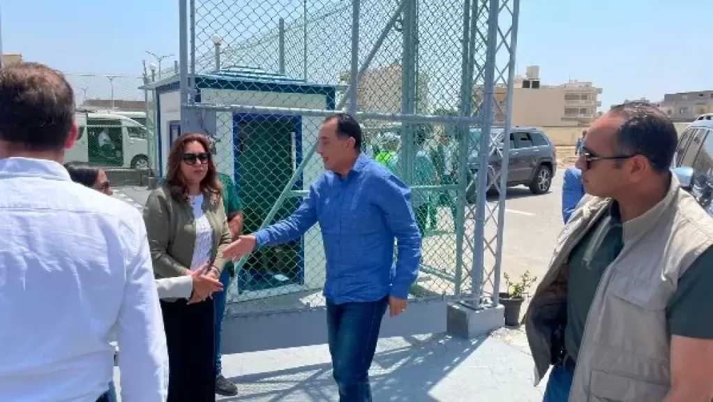 مدبولي يتفقد منتزه إدكو بالبحيرة