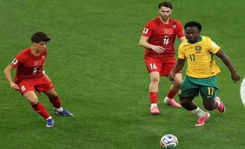 أستراليا تهزم تركيا بثنائية في افتتاح مشوارها بكأس العالم