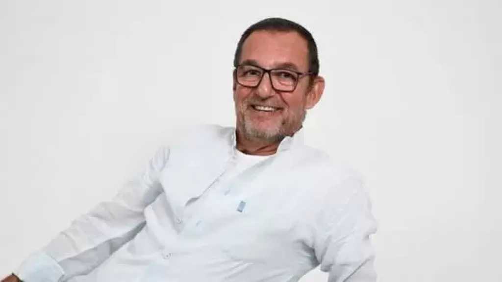 شبه غيبوبة وحالته خطيرة.. محمد مرزبان يعيش لحظات حرجة بعد حادث الإسماعيلية الأليم