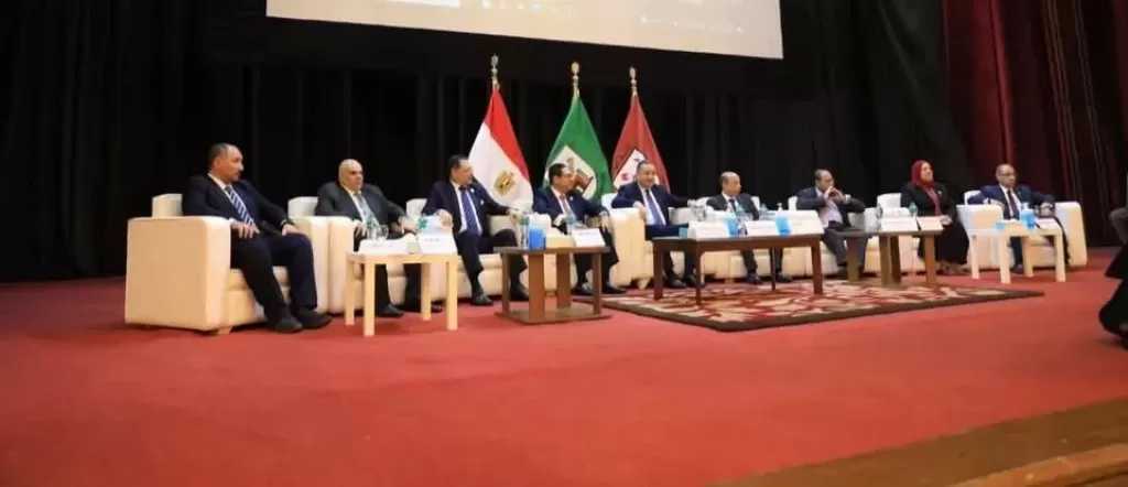 وزير التعليم العالي ورئيس جامعة القاهرة يشهدان الإعلان عن نتائج النسخة الثانية من مبادرة ”قصري”