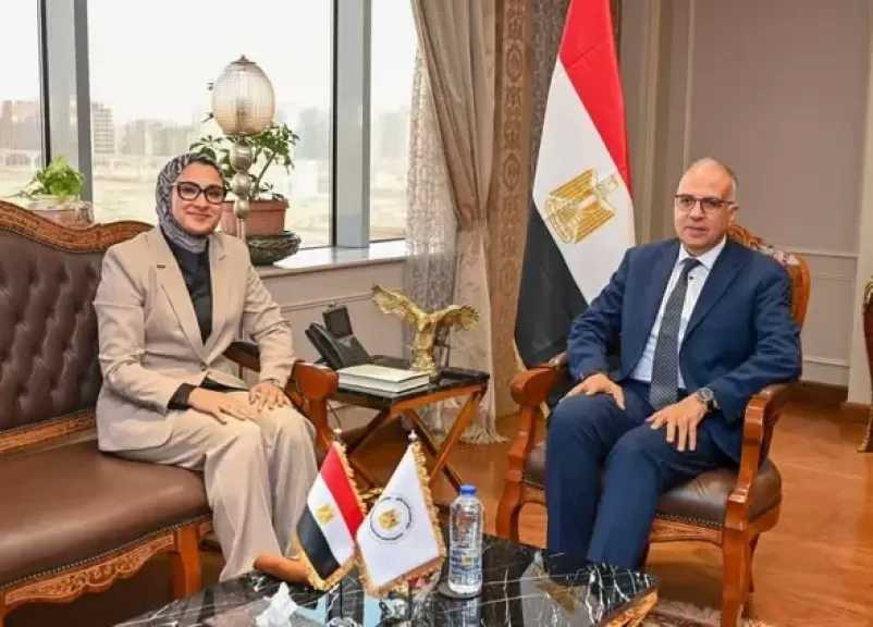 وزير الري ومحافظ الوادي الجديد يتابعان موقف استخدام المياه الجوفية وجهود التنمية المستدامة بالمحافظة