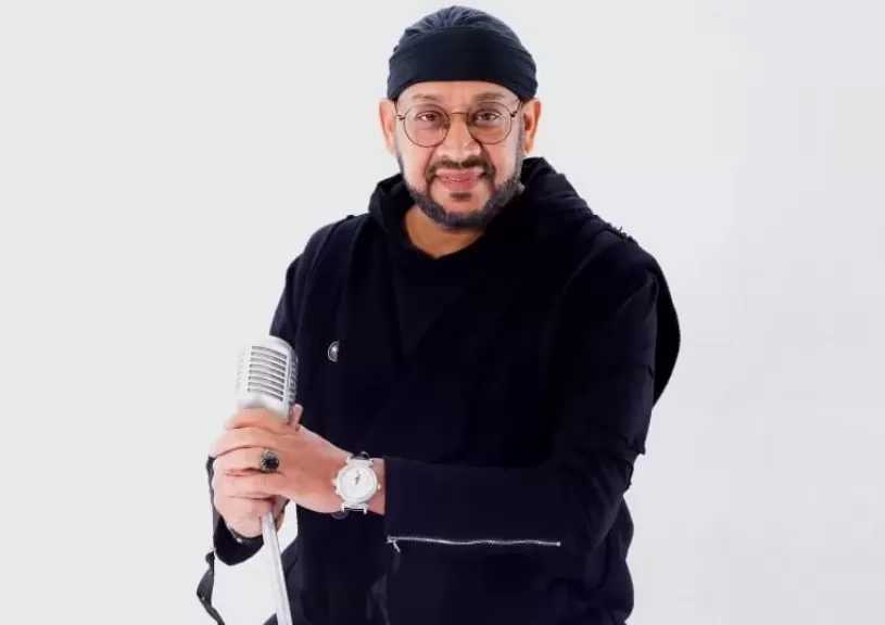 عصام كاريكا يبدأ تصوير برنامج عن قصة حياته