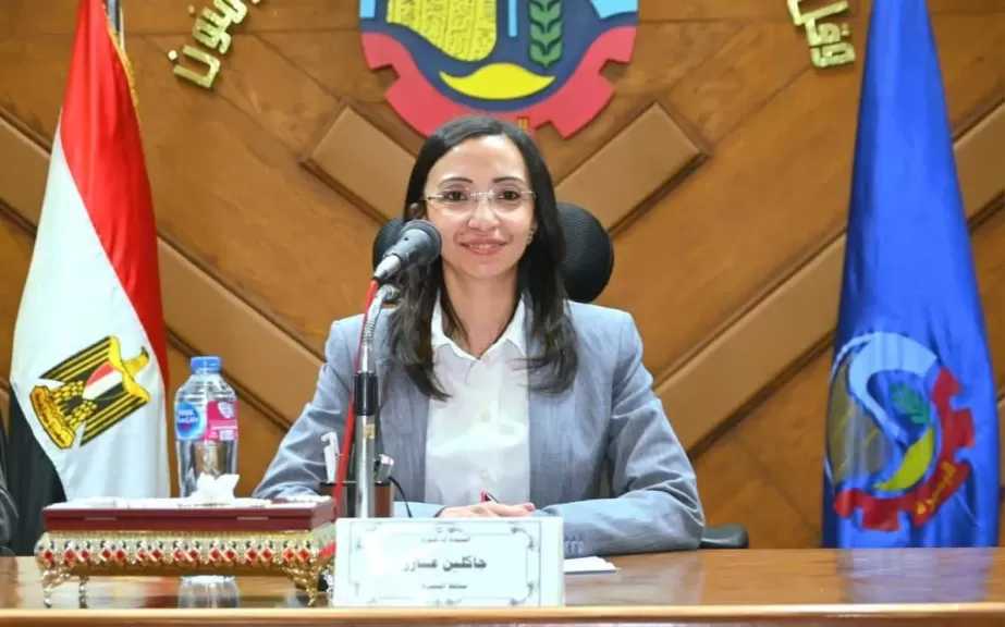 محافظ البحيرة تشيد بنجاح المنظومة الإلكترونية لإدارة شئون الطلاب والامتحانات: توفر الوقت والجهد