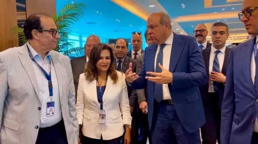 وزارة الطيران المدني: جولة ميدانية موسعة للاطلاع على مشروعات التطوير والتحديث بقطاع الطيران