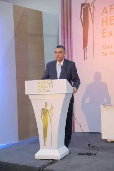 الدكتور هشام ستيت يشارك بجلسة السيادة الصحية الإفريقية ضمن فعاليات Africa Health ExCon