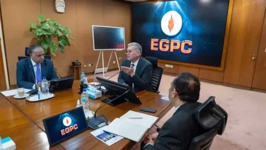 وزير البترول يشيد بارتفاع إنتاج الزيت الخام إلى أكثر من 540 ألف برميل يوميًا