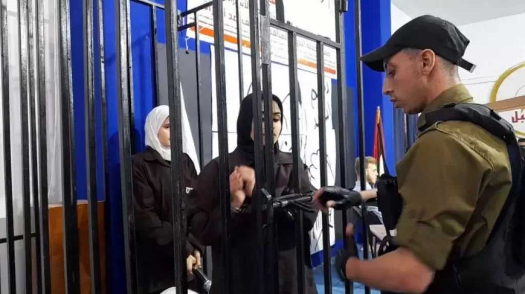 مركز حقوقي فلسطيني: 90 أسيرة يُواجهن أوضاعا متدهورة في سجن الدامون