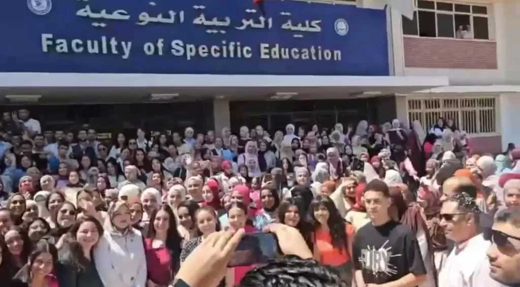 طلاب نوعية المنيا يحتفلون بنهاية الامتحانات ويؤكدون: هي بيتنا الثاني