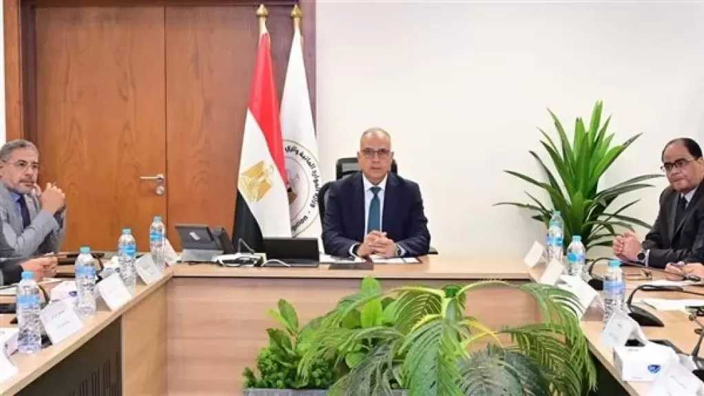 وزير الري يتابع موقف إيراد نهر النيل وتداعيات الظواهر المناخية العالمية على الموارد المائية