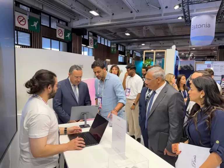 وزير التعليم العالي يشارك في فعاليات معرض Viva Technology 2026 بفرنسا
