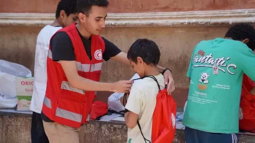 الهلال الأحمر يستقبل الدفعة 54 من المصابين الفلسطينيين
