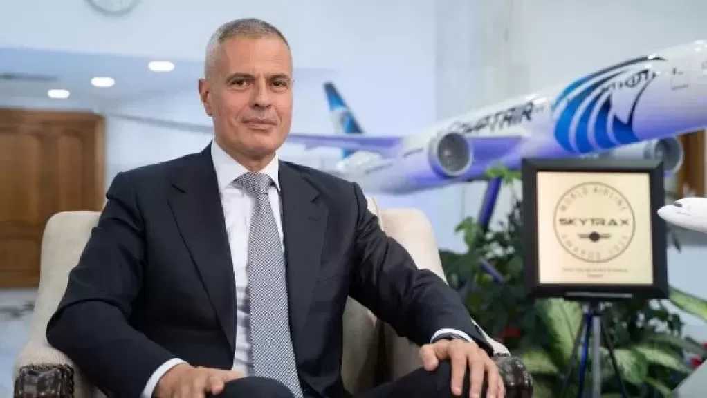 رئيس مصر للطيران يوجه رسالة للعاملين بعد انتهاء موسم الحج 2026