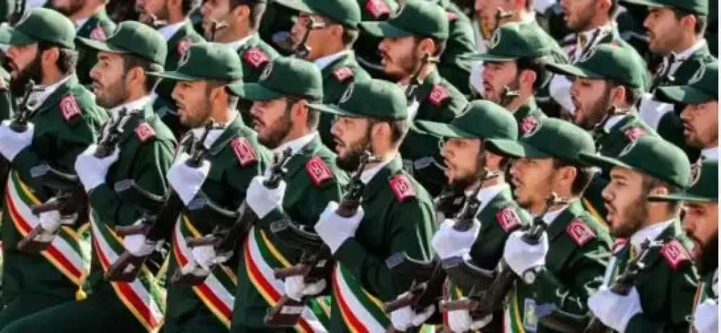 مصادر لرويترز: الحرس الثوري الإيراني شكل خلايا سرية بالعراق لمهاجمة دول خليجية