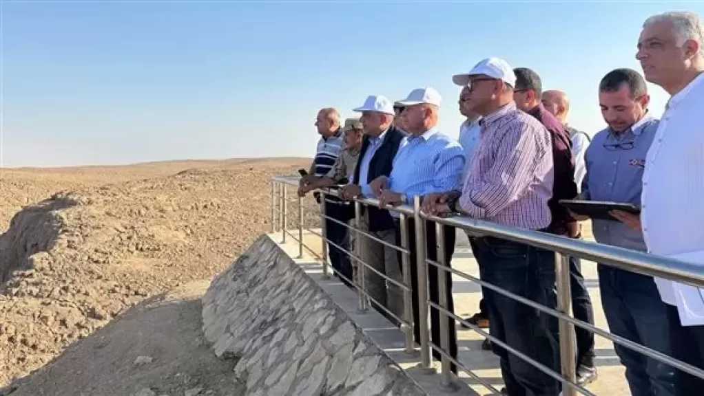 وزيرا النقل والكهرباء يتفقدان جبل سحابة بسيناء وجبل عتاقة بالسويس لإقامة مشروعات عملاقة لطاقة الرياح
