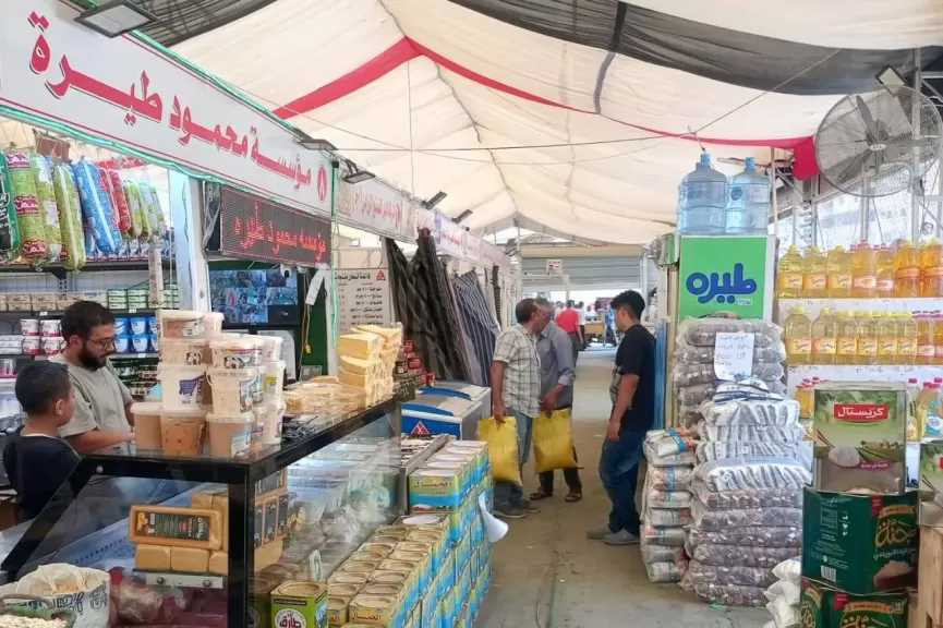 محافظ الدقهلية يشدد على المتابعة اليومية للمعارض الدائمة للسلع بشرق وغرب المنصورة