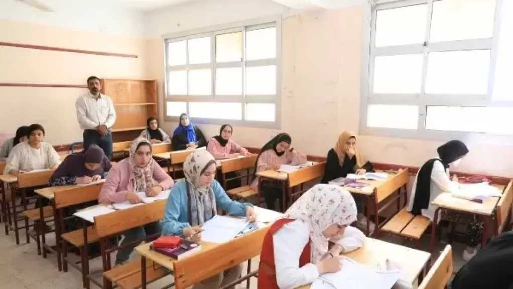 بدء امتحانات الثانوية العامة 2026 بالدين والتربية الوطنية غداً بدون أسئلة مقالية