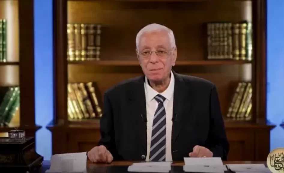3 أعراض مع الصداع لا تتجاهلها.. حسام موافي: قد تشير إلى ارتفاع ضغط سائل المخ