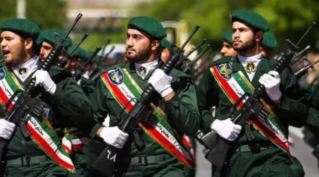 رويترز: الحرس الثوري الإيراني سيحقق مكاسب ضخمة في حال رفع العقوبات الأمريكية