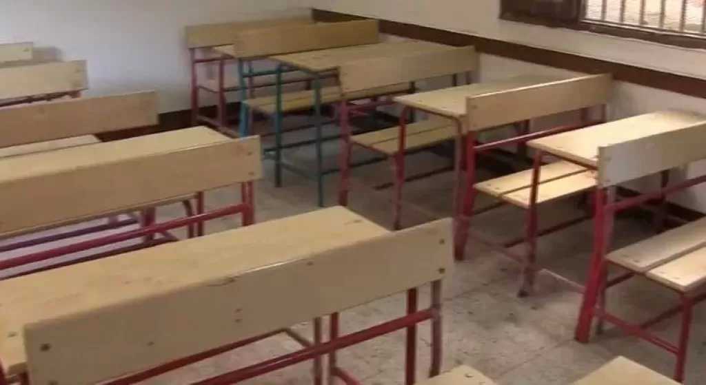 محافظ سوهاج يوجه برفع جميع الإشغالات ومنع تواجد الباعة الجائلين بمحيط لجان الثانوية العامة
