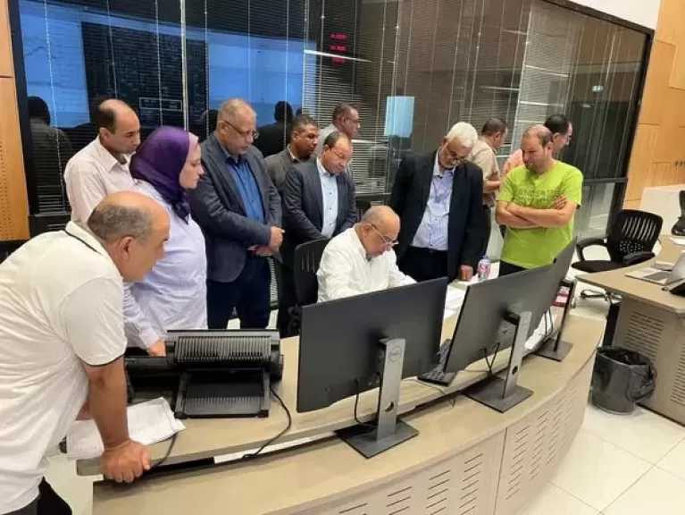 وزير الكهرباء يؤكد جاهزية الشبكة القومية لمجابهة الأحمال العالية خلال المرحلة المقبلة