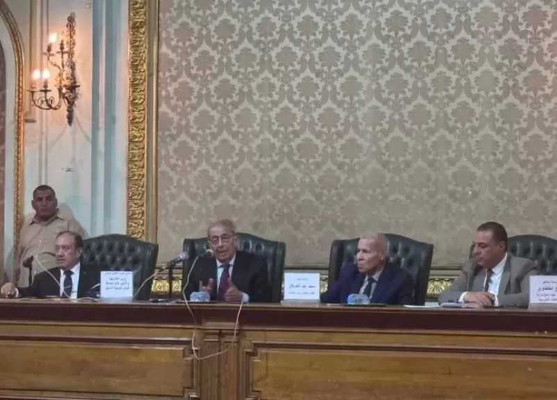 عمرو موسى: لا شرق أوسط جديد دون حل القضية الفلسطينية وإخلاء المنطقة من السلاح النووي بما فيها إسرائيل