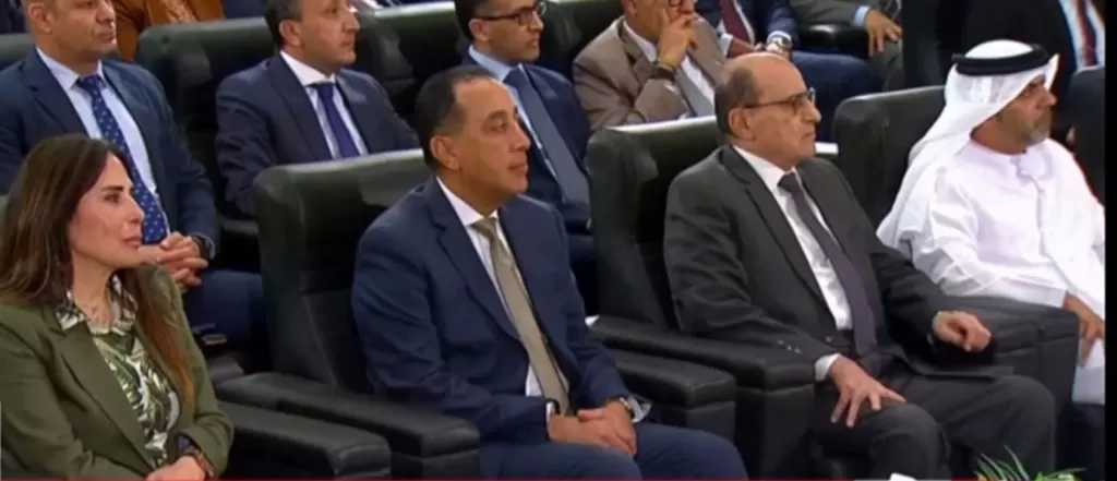 رئيس الوزراء يشهد توقيع عقد شراكة لتطوير مشروع عمراني بمدينة ”مدى” باستثمارات 3 مليارات دولار