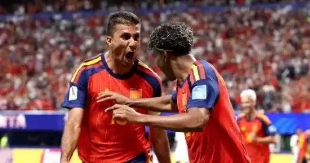 إسبانيا ضد السعودية.. الماتادور يسجل ثنائية متتالية ويتقدم 3-0