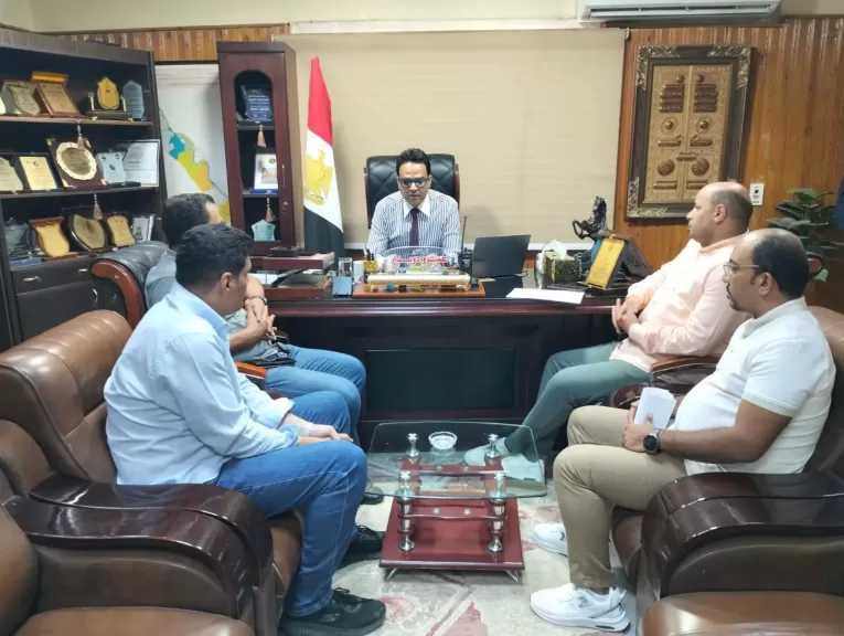 وكيل صحة سوهاج يعقد اجتماعا موسعا لمناقشة انضمام المحافظة لمنظومة التأمين الصحي الشامل