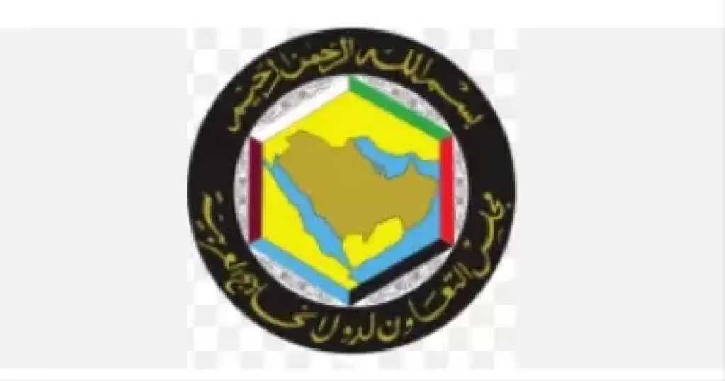 صحف عربية وعالمية تبرز تأكيد الرئيس السيسي ضرورة ضمان أمن الخليج