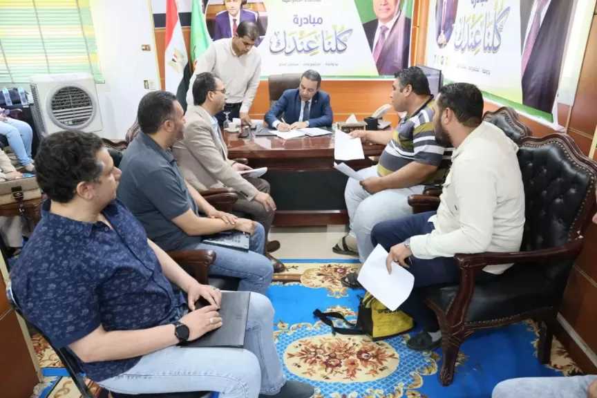 محافظ المنوفية يتابع مطالب أهالي «منوف» في خامس محطات مبادرة كلنا عندك.. صور