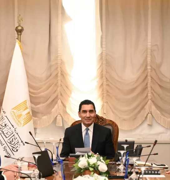 وزير الشباب: دعم الرئيس المحفز الأول للاعبي المنتخب.. و40 ألف مشجع تابعوا المباراة بالعاصمة الجديدة