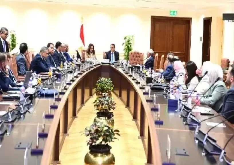 وزيرة التنمية المحلية تعرض رؤية الحكومة لقانون الإدارة المحلية الجديد أمام البرلمان