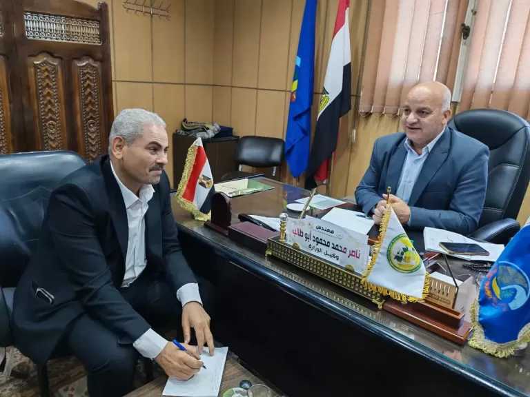 وكيل زراعة البحيرة يعلن بشرى للمزارعين.. أسمدة بأسعار أقل من السوق بـ500 جنيه للشيكارة