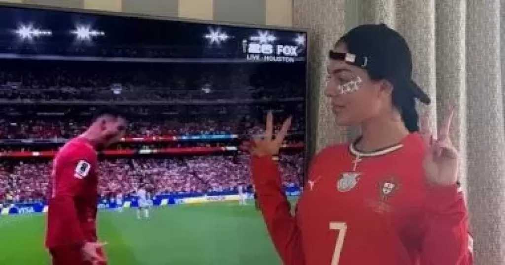 من البيت .. جورجينا تحتفل بهدفي كريستيانو رونالدو أمام أوزبكستان في كأس العالم
