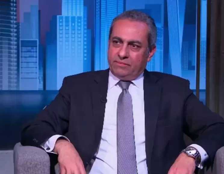 هل يتم تشغيل الفان زون بالعاصمة الجديدة لمباراة مصر وإيران؟.. رئيس الشركة يوضح