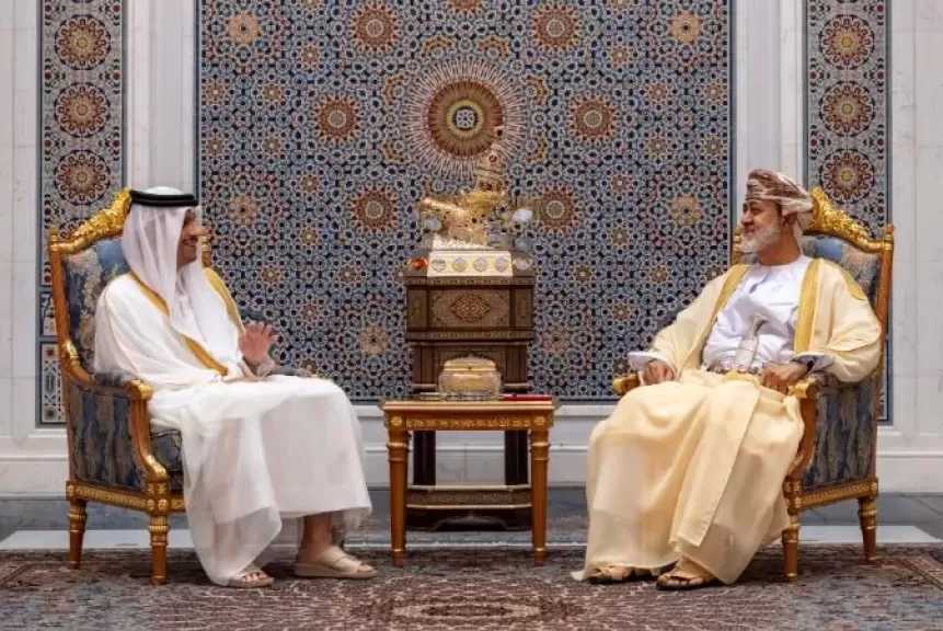 سلطان عمان ورئيس الوزراء القطري يبحثان مستجدات جهود إنهاء حالة الحرب