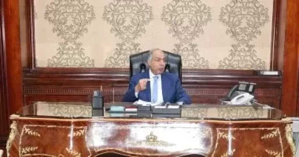 محافظ المنيا يعتمد نتيجة الشهادة الإعدادية.. ويهنئ الأوائل هاتفيا