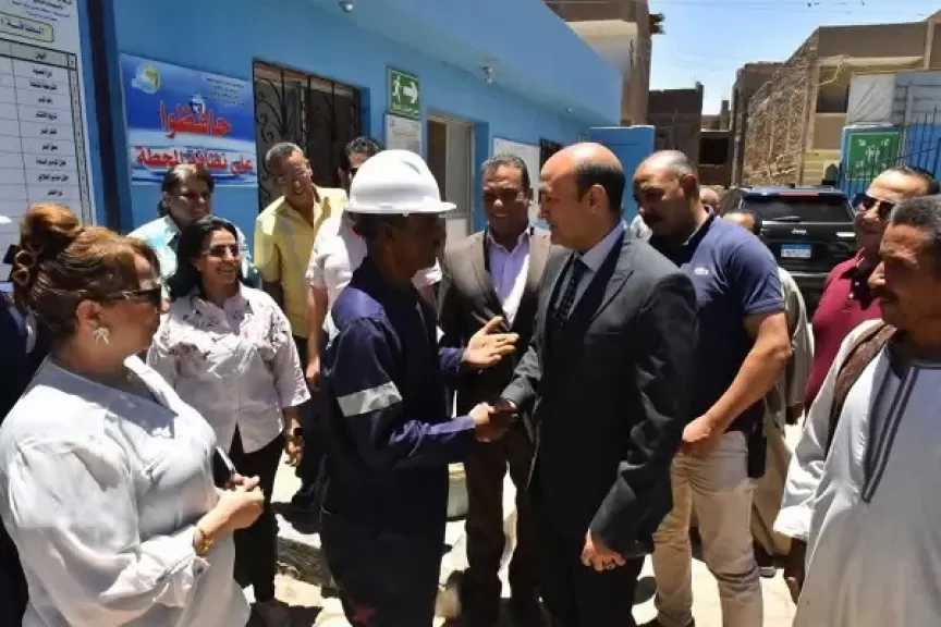 محافظ أسيوط: تحسن ملحوظ في ضغط المياه بعد الانتهاء من أعمال إحلال وتجديد الشبكات